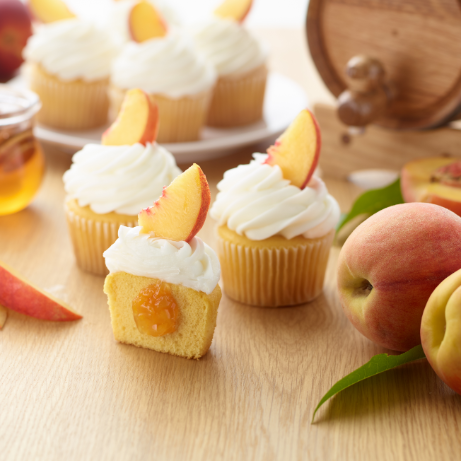 Bourbon Peach Cupcakes with Buttercreme Icing