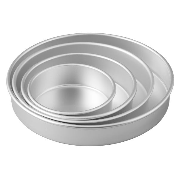 Wilton Round Cake Pans, 4 Piece Set for 6-Inch, 8-Inch, 10-Inch and 12-Inch Cakes