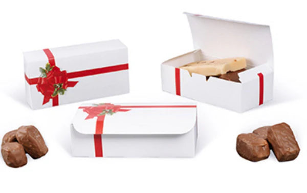 1 lb Ribbon & Holly Candy Box