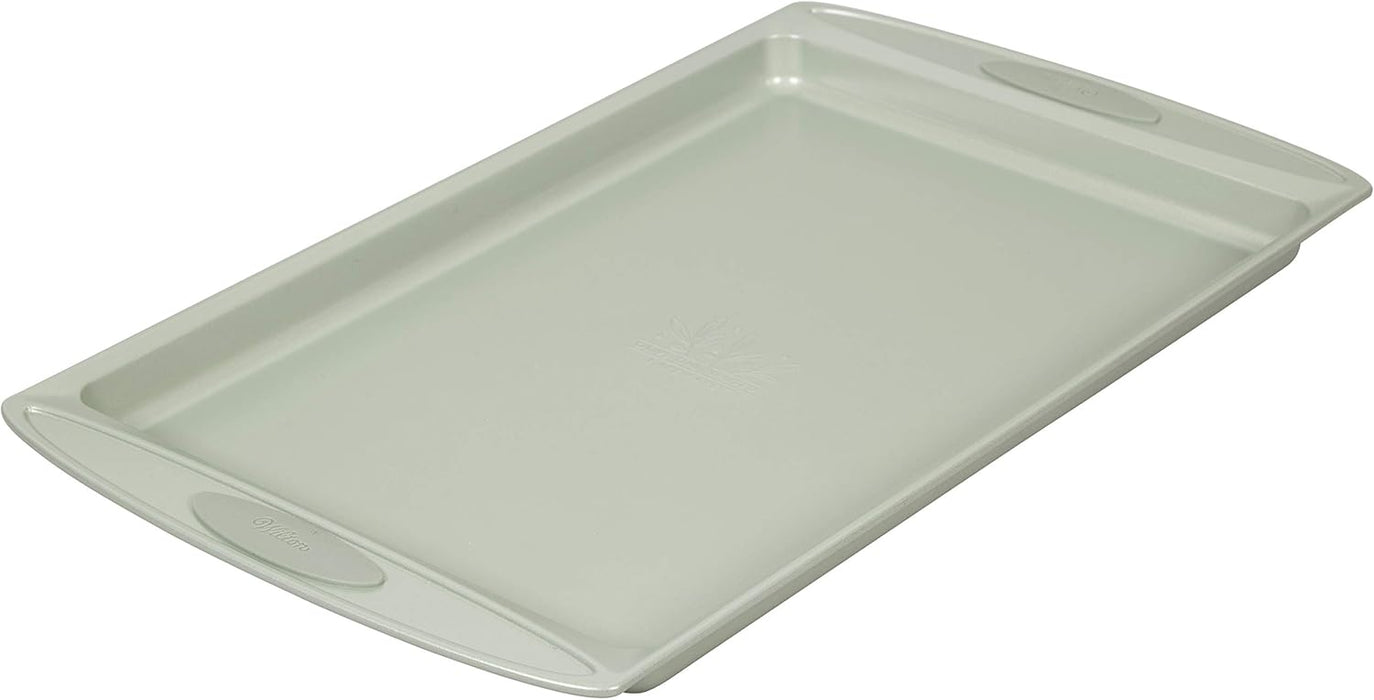 Wilton Oil-Infused Oblong 17.2X11.4, 17.2"X11.4" baking sheet pan