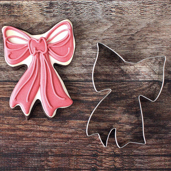 Ann Clark Ribbon Bow Cookie Cutter 4"