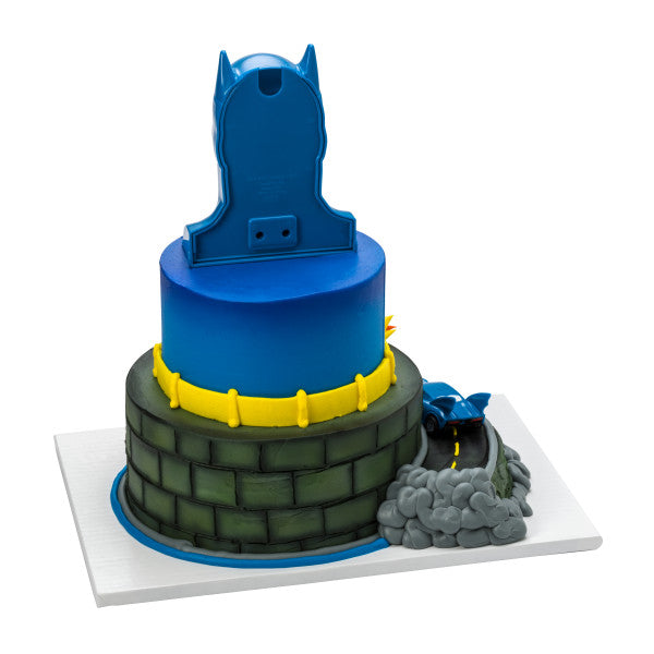 Batman To the Rescue Large Cake Decorations Topper Set Kit