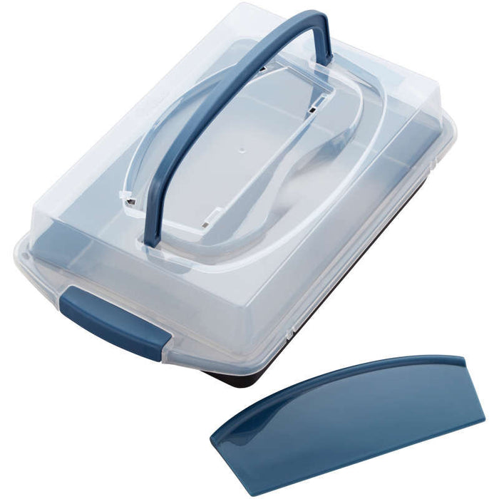 https://cakeandcandysupply.com/cdn/shop/products/2105-0-0840-Wilton-Perfect-Results-Oblong-Cake-Pan-with-Lid-and-Cutter-3-Piece-Set-A1_700x700.jpg?v=1659302954