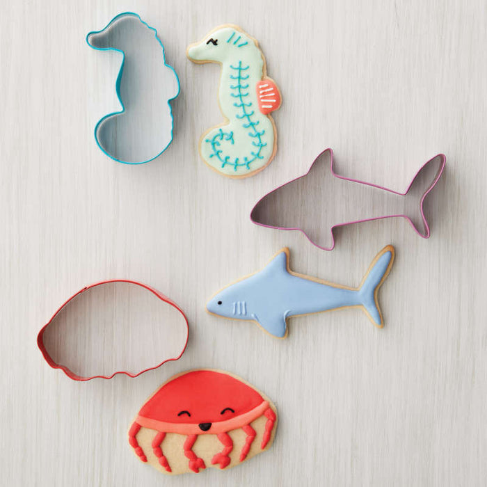 Wilton Metal Under the Sea Cookie Cutter Set, 3-Piece (Seahorse, Jellyfish, Shark)