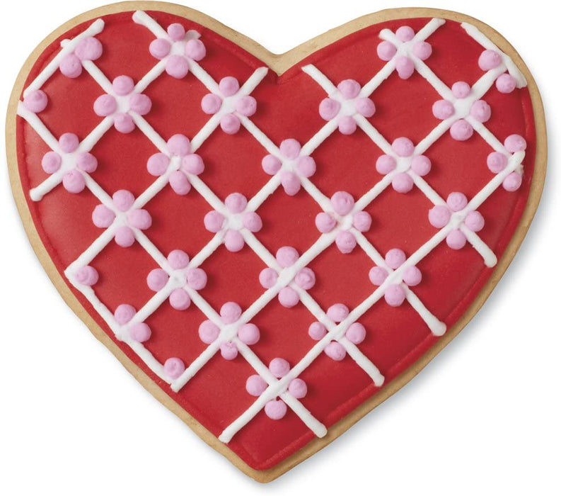 Wilton 191004686 6-Piece Plastic Hearts Cookie Cutter Set
