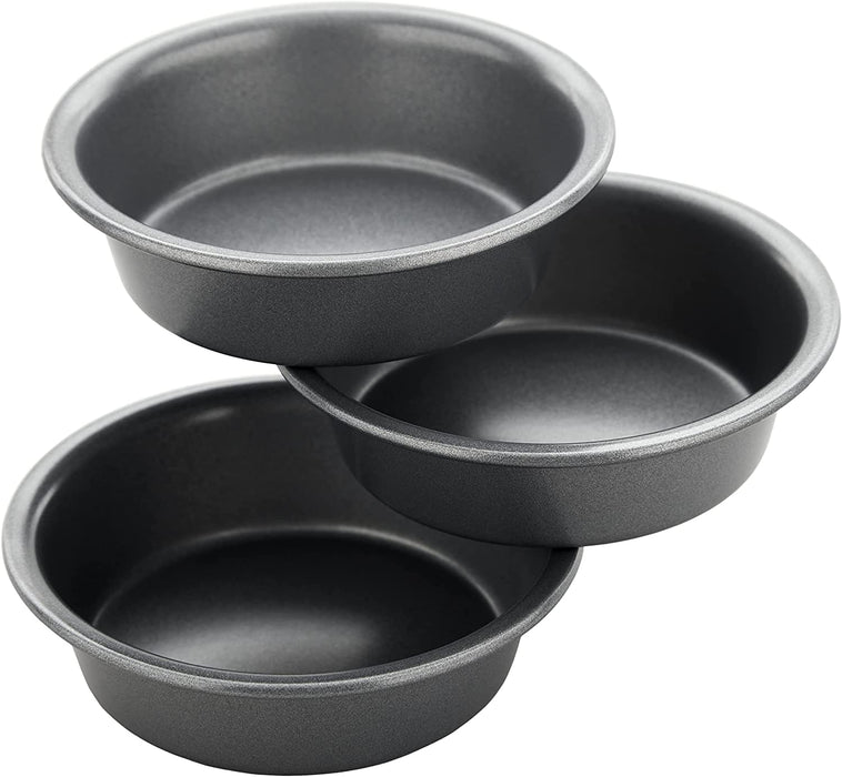 Wilton Mini Round Pans, 4 by 1.25-Inch, Set of 3