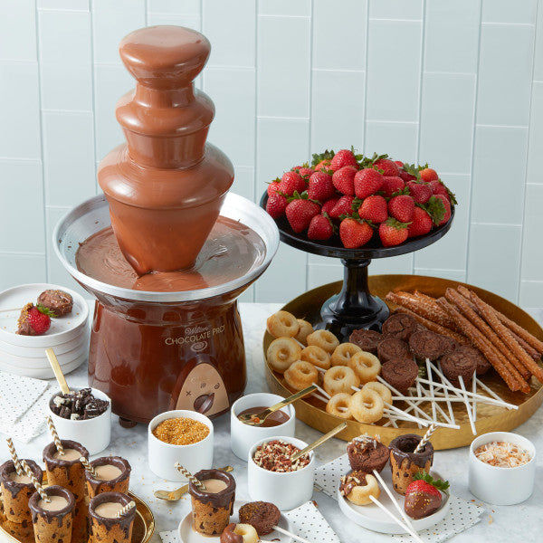 Wilton Chocolate Pro Chocolate Fountain - Fondue Chocolate Fountain, 4 ...