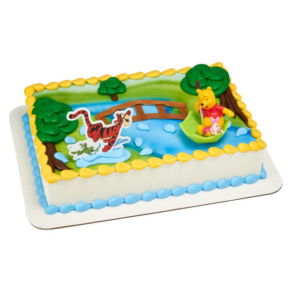 Winnie the Pooh Pooh, Piglet & Tigger Hunny Raindrops Set Cake Kit