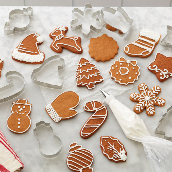 Wilton Christmas Cookie Cutters, 18-Piece Metal Set