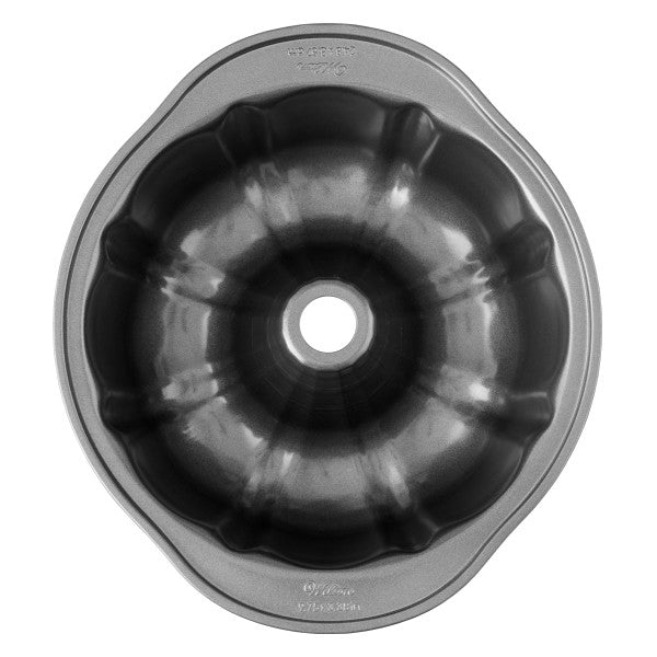 Wilton Perfect Results Non-Stick Fluted Bundt Tube Pan, 9-Inch